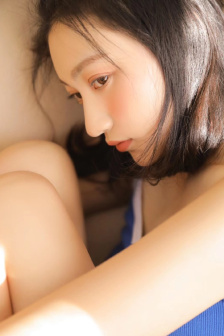 黄蜂女